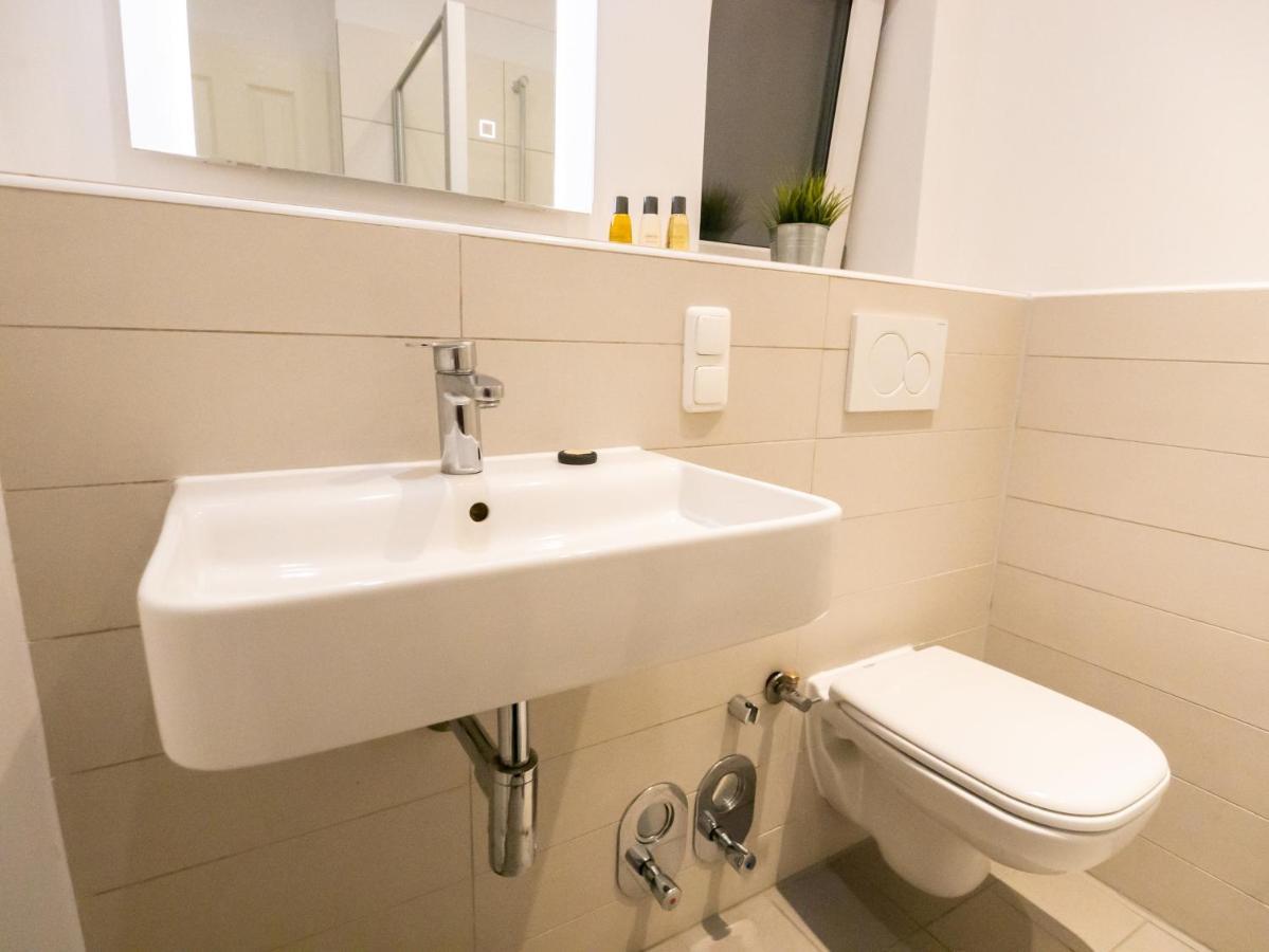 Geschmackvolles Apartment In Хановер Екстериор снимка